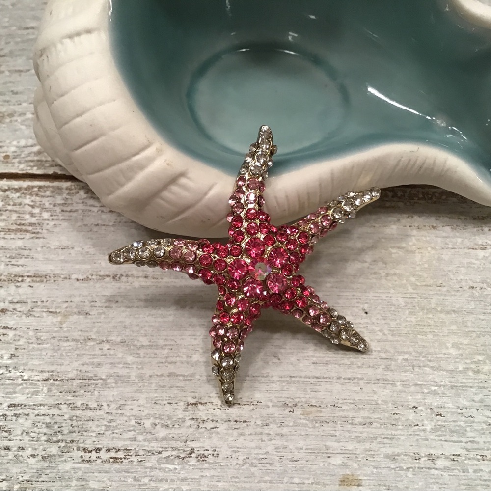 #289 Starfish Brooch